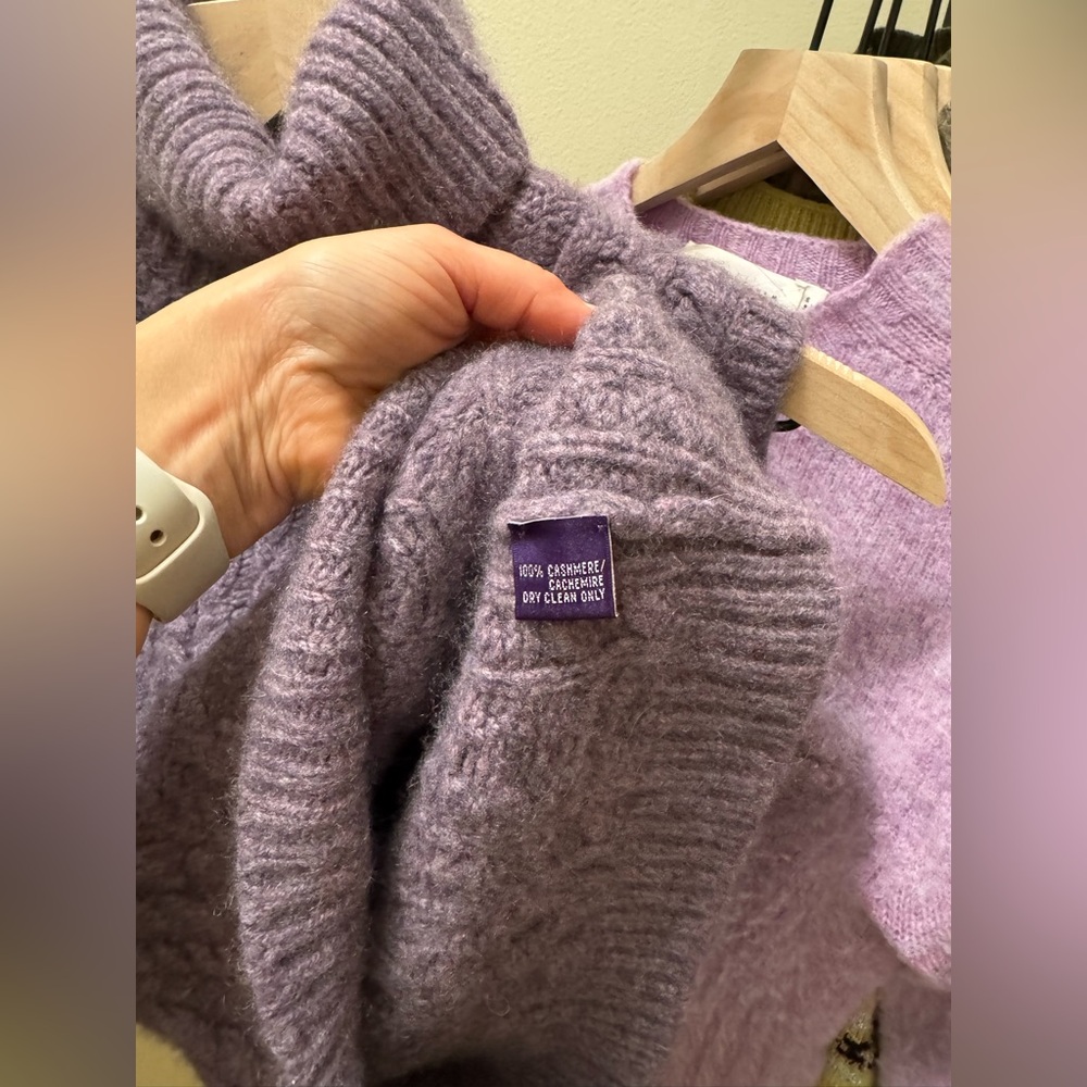 Ralph Lauren Purple Label Cashmere Cable Knit Top as seen on Rachel on Friends - Picture 15 of 17